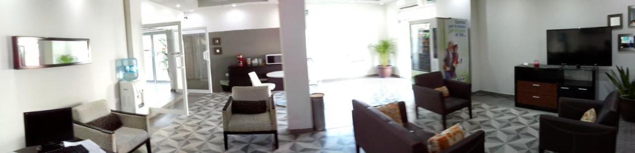 Suites Del Mar Ciudad del Carmen Exterior photo